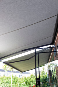 Knikarmscherm zonnescherm onderkant - twee stuks - SunLub