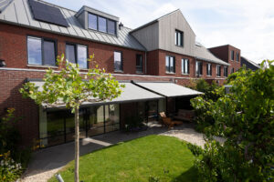 Knikarmscherm zonnescherm topview - SunLub