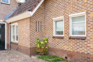 Screens open zijkant huis - SunLub